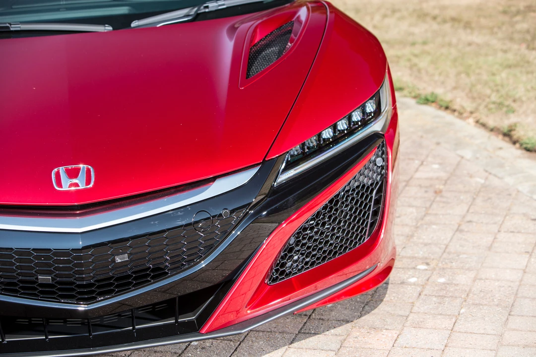 2018 Acura NC1 NSX - Image 11 of 31