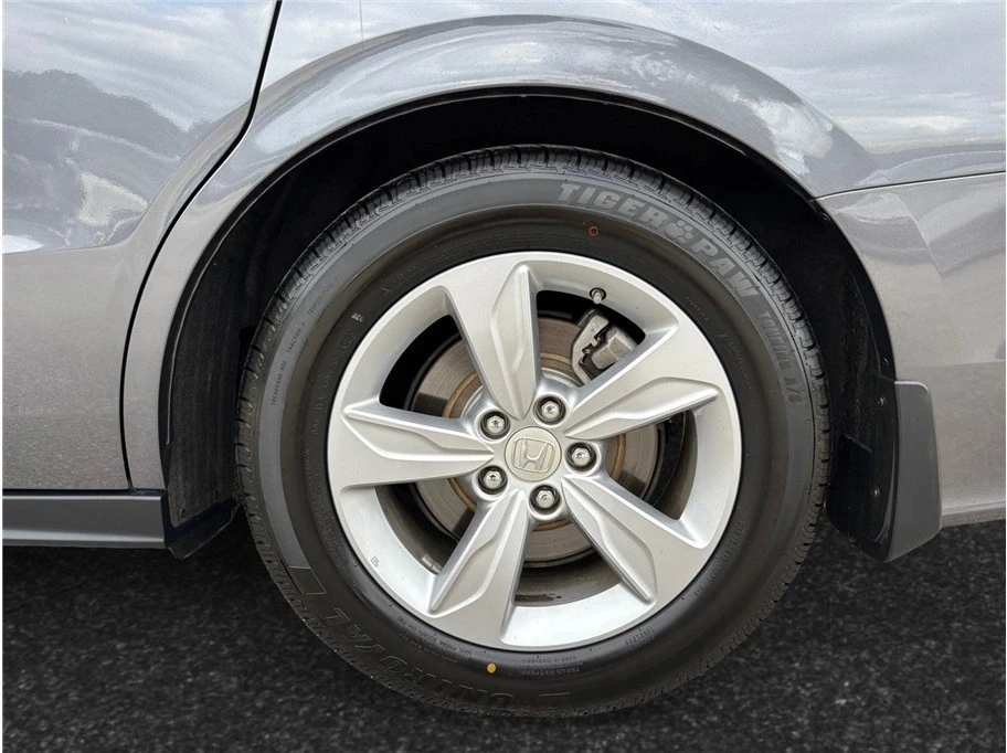 2018 Honda Odyssey - Image 14 of 21