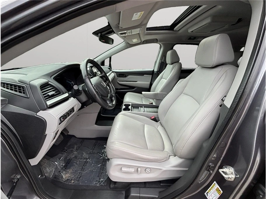 2018 Honda Odyssey - Image 2 of 21