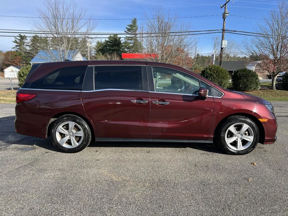 2018 Honda Odyssey - Image 2 of 12