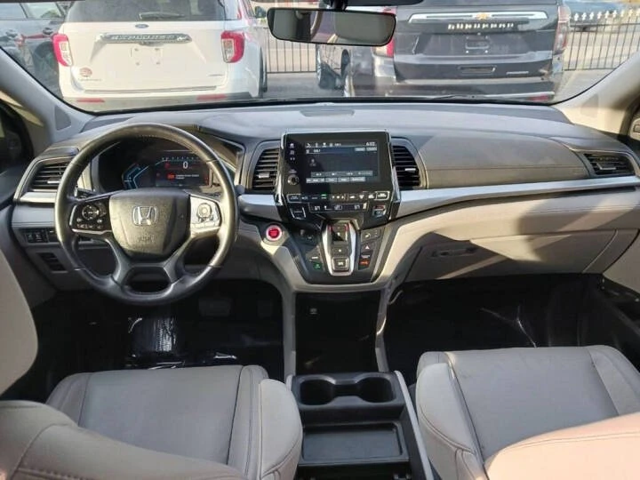 2018 Honda Odyssey - Image 12 of 17