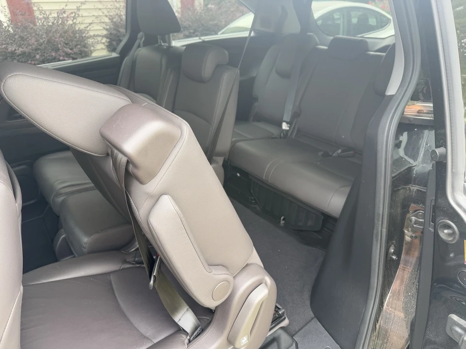2018 Honda Odyssey - Image 10 of 15