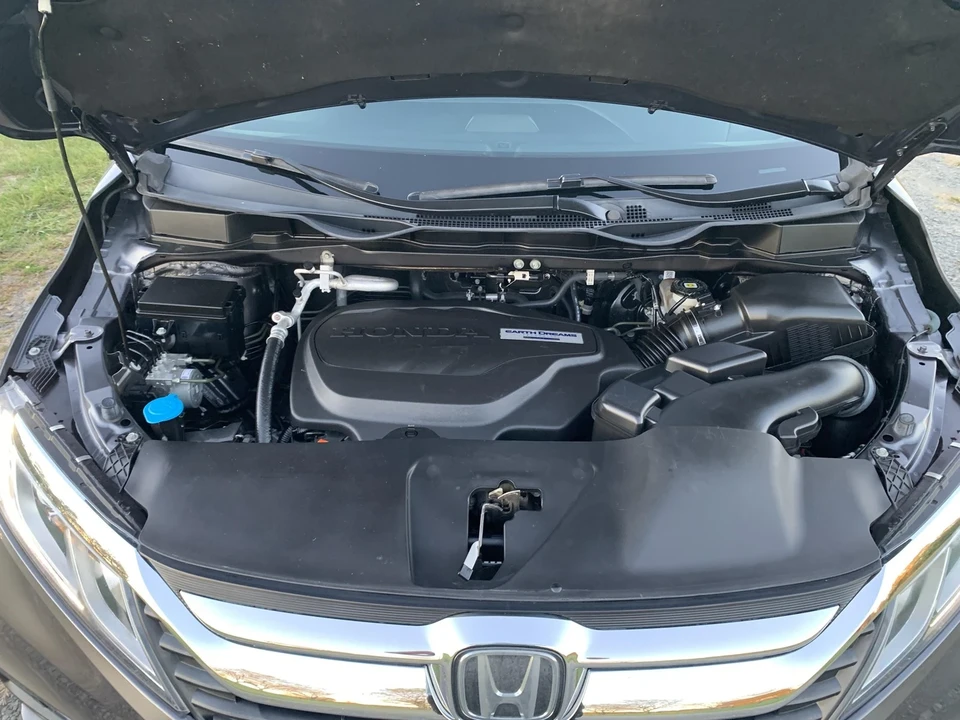 2018 Honda Odyssey - Image 10 of 21