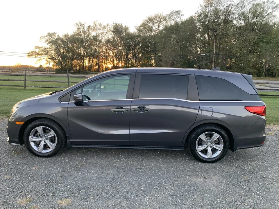 2018 Honda Odyssey - Image 8 of 21