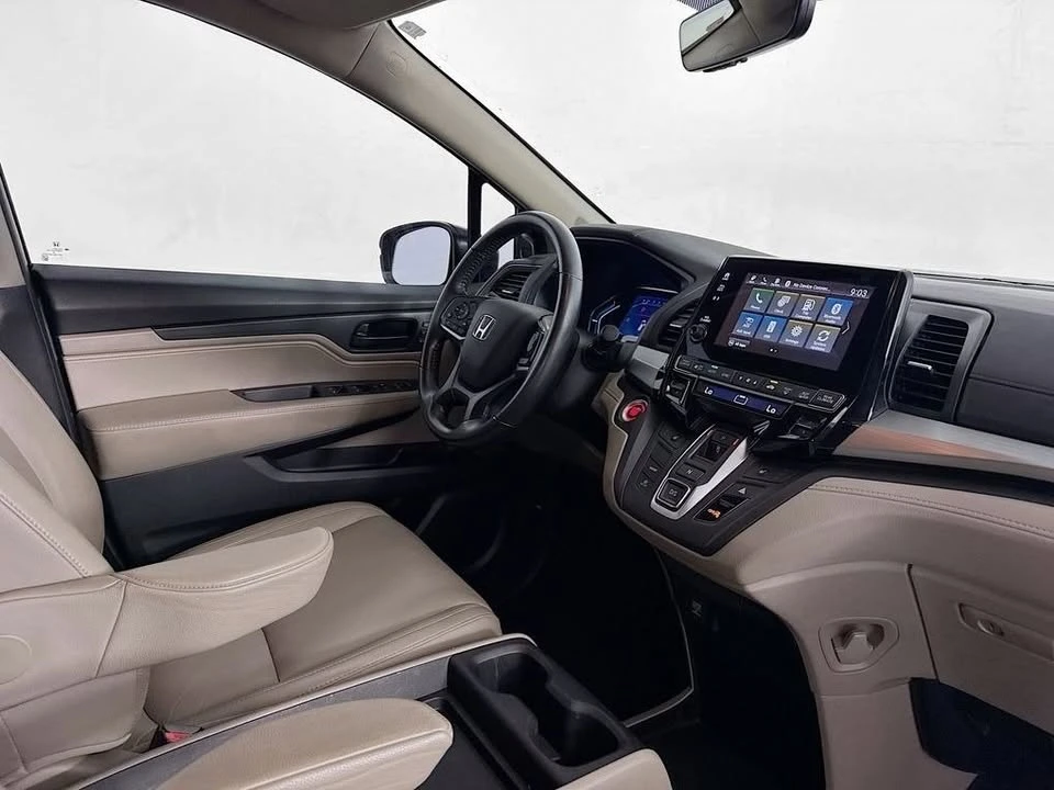 2018 Honda Odyssey - Image 11 of 16