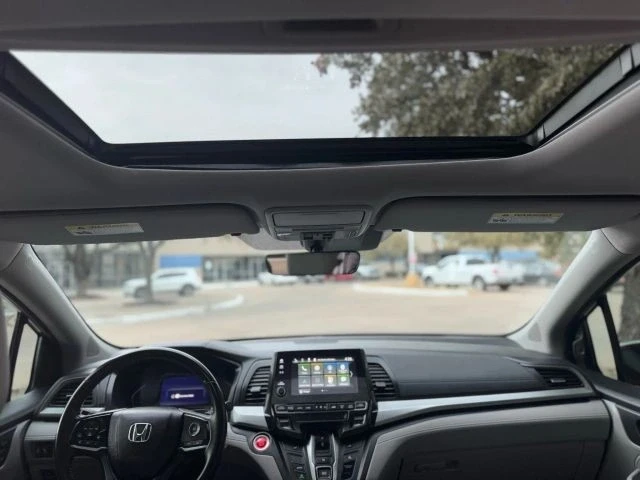 2018 Honda Odyssey - Image 10 of 21