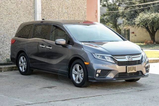 2018 Honda Odyssey - Image 8 of 21