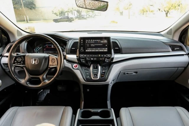 2018 Honda Odyssey - Image 18 of 21