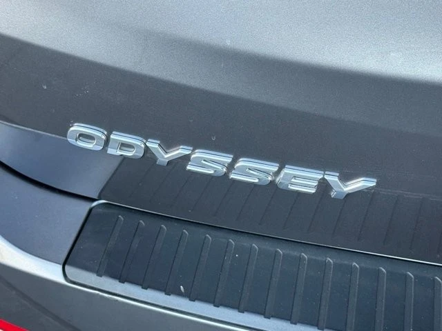 2018 Honda Odyssey - Image 11 of 12