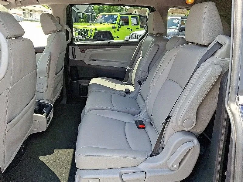 2018 Honda Odyssey - Image 11 of 12