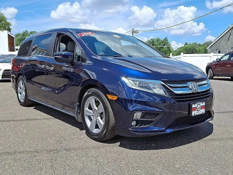 2018 Honda Odyssey - Image 2 of 12