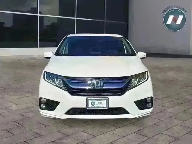2018 Honda Odyssey - Image 8 of 12