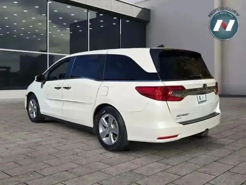 2018 Honda Odyssey - Image 3 of 12