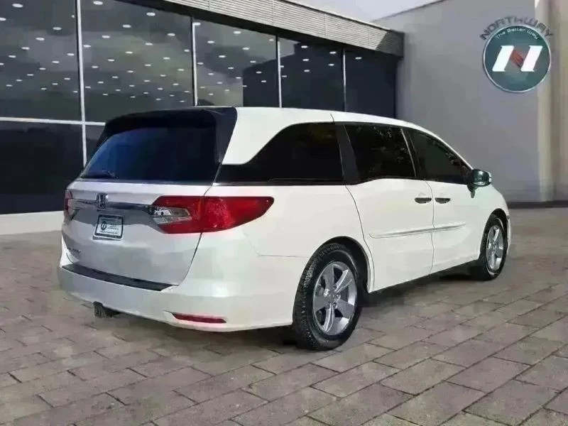 2018 Honda Odyssey - Image 5 of 12