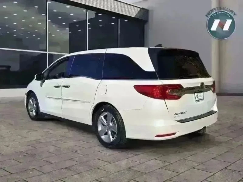2018 Honda Odyssey - Image 3 of 12
