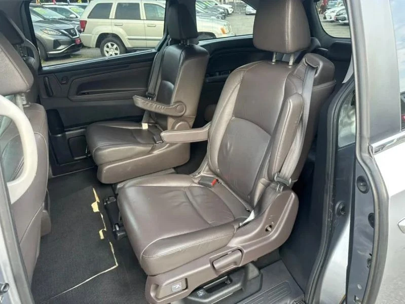 2018 Honda Odyssey - Image 11 of 12