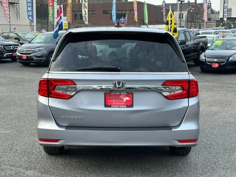 2018 Honda Odyssey - Image 5 of 12