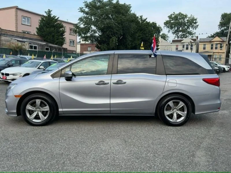 2018 Honda Odyssey - Image 8 of 12