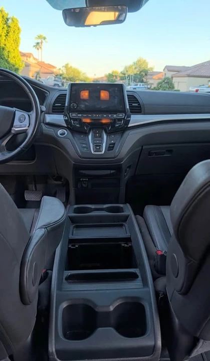2018 Honda Odyssey - Image 8 of 17