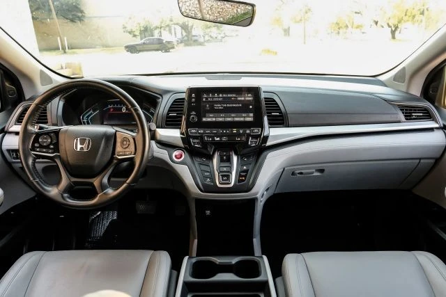 2018 Honda Odyssey - Image 18 of 21