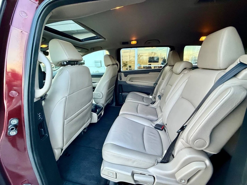 2018 Honda Odyssey - Image 11 of 21