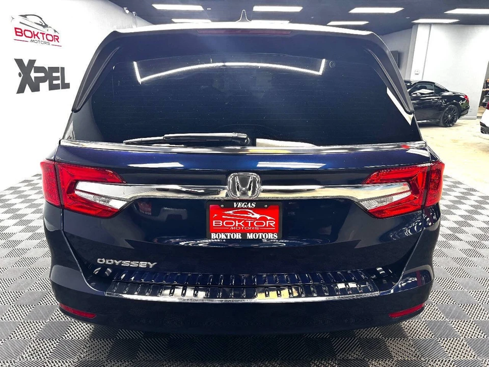 2018 Honda Odyssey - Image 11 of 12