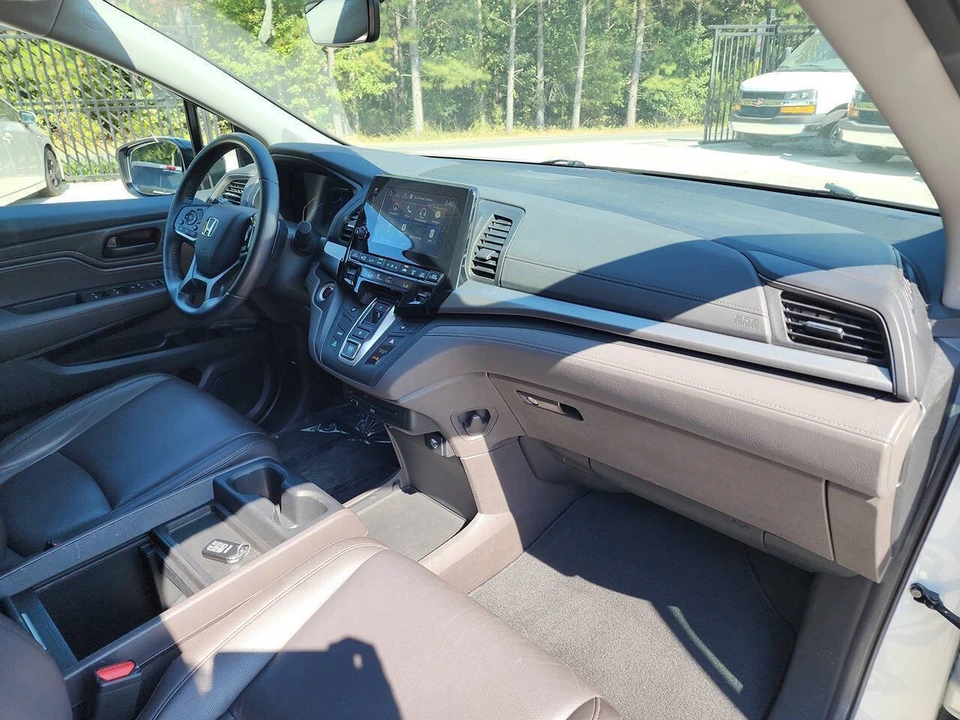 2018 Honda Odyssey - Image 20 of 21