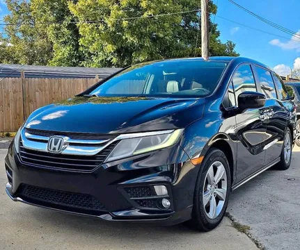 2018 Honda Odyssey EX-L w/Navigation & RES Minivan 4D