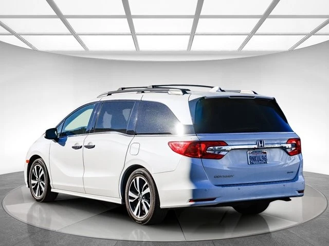 2018 Honda Odyssey - Image 2 of 12