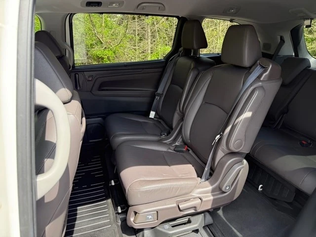 2018 Honda Odyssey - Image 15 of 21