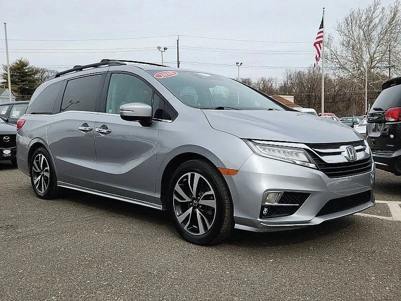 2018 Honda Odyssey - Image 2 of 12