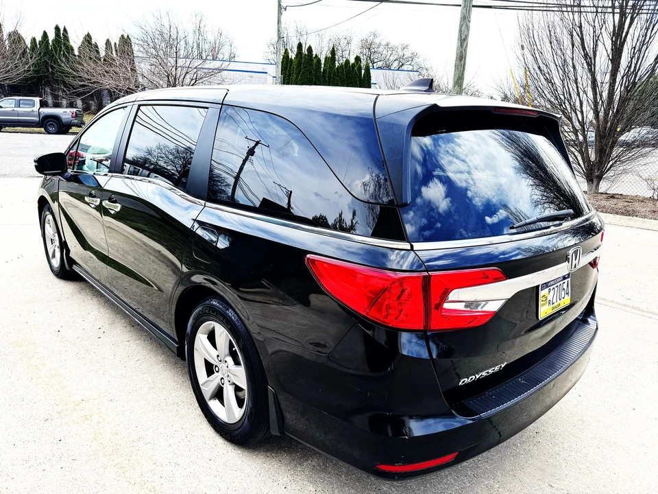 2018 Honda Odyssey - Image 5 of 21