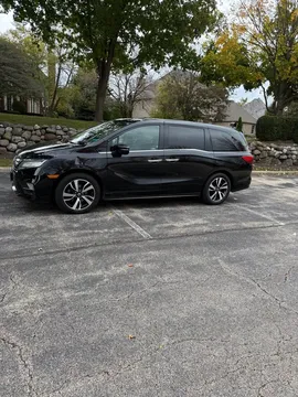 2018 Honda Odyssey · Touring Elite Minivan 4D