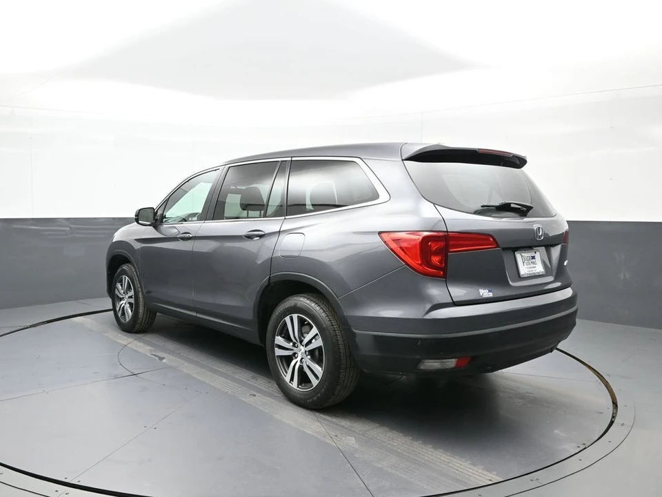 2018 Honda Pilot 3rd Gen - Image 8 of 21