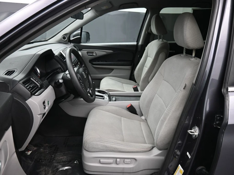 2018 Honda Pilot 3rd Gen - Image 18 of 21