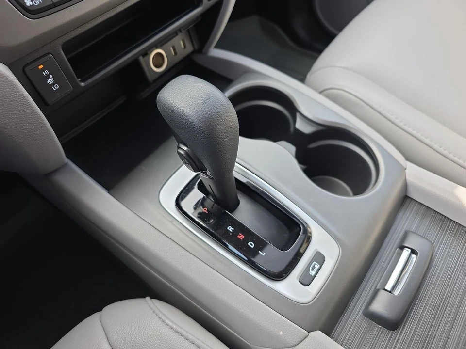 2018 Honda Pilot 3rd Gen - Image 10 of 12