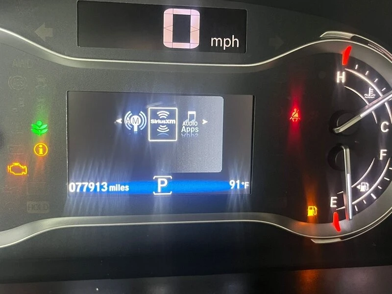 2018 Honda Pilot 3rd Gen - Image 18 of 19