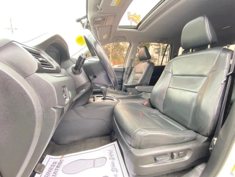 2018 Honda Pilot 3rd Gen - Image 11 of 12