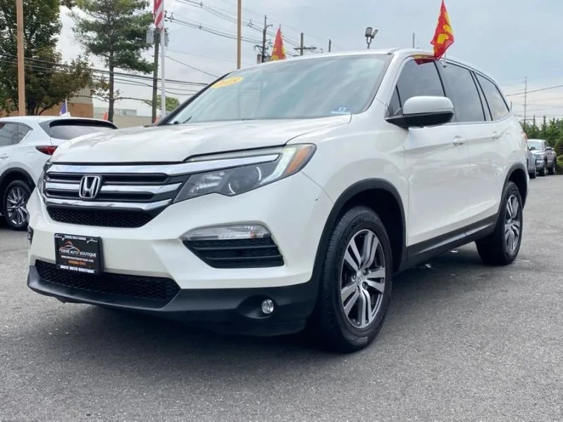 2018 Honda Pilot 3rd Gen - Image 3 of 12