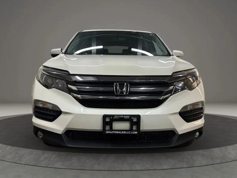 2018 Honda Pilot 3rd Gen - Image 3 of 12