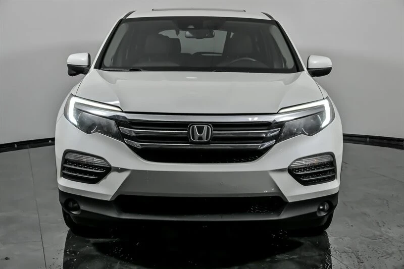 2018 Honda Pilot 3rd Gen - Image 4 of 21