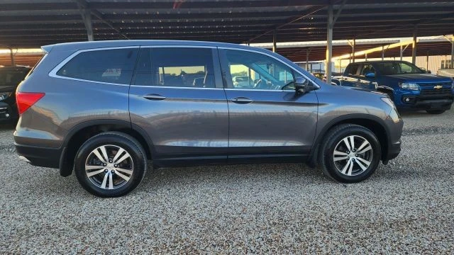 2018 Honda Pilot 3rd Gen - Image 12 of 21