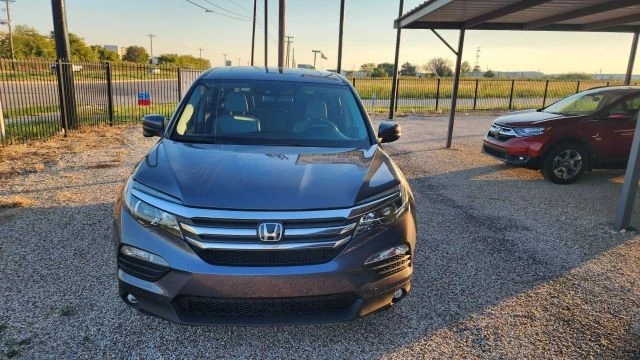 2018 Honda Pilot 3rd Gen - Image 2 of 21