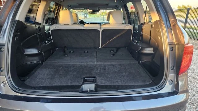 2018 Honda Pilot 3rd Gen - Image 20 of 21