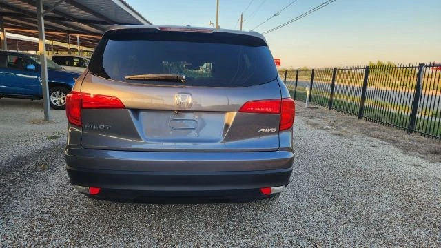 2018 Honda Pilot 3rd Gen - Image 8 of 21