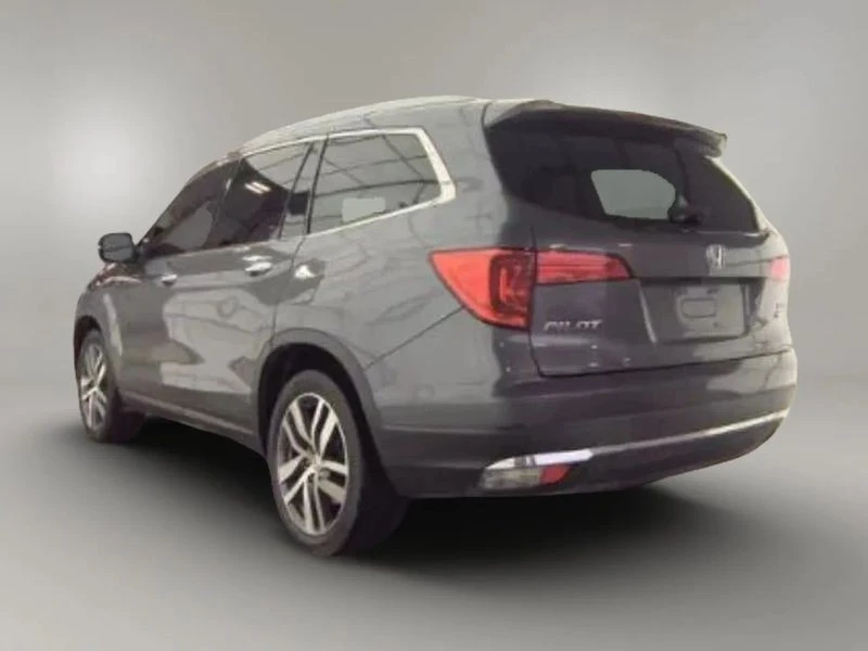 2018 Honda Pilot 3rd Gen - Image 3 of 4