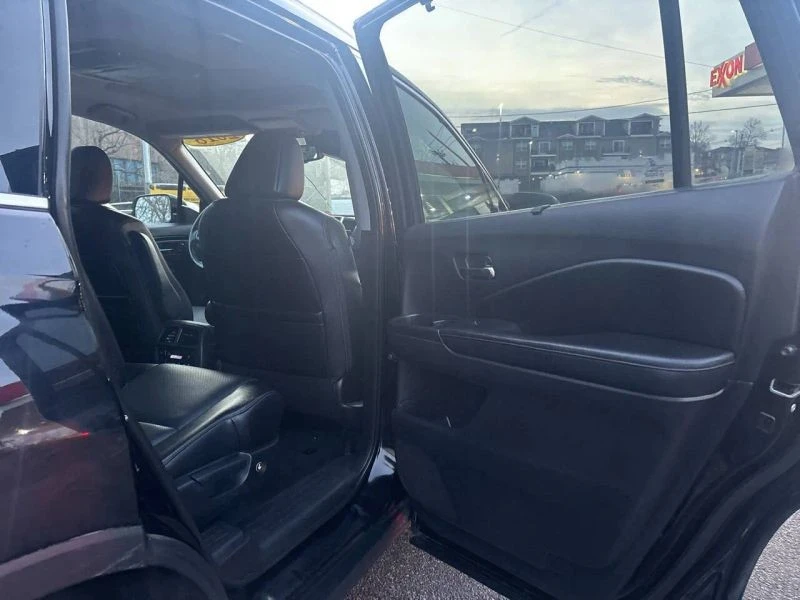 2018 Honda Pilot 3rd Gen - Image 9 of 12