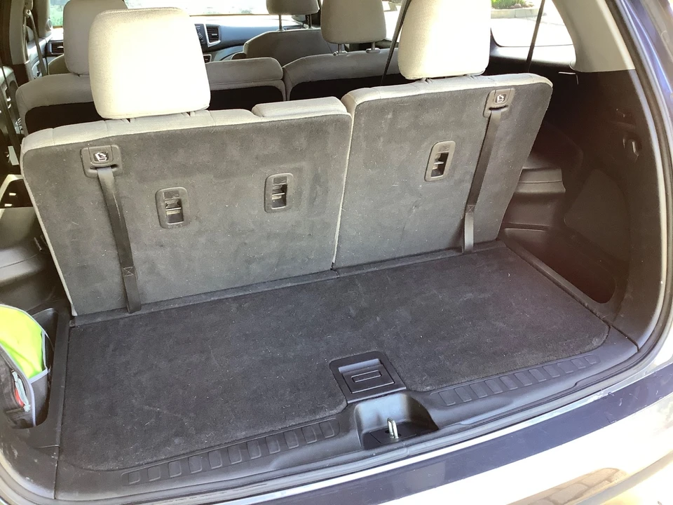 2018 Honda Pilot 3rd Gen - Image 12 of 17