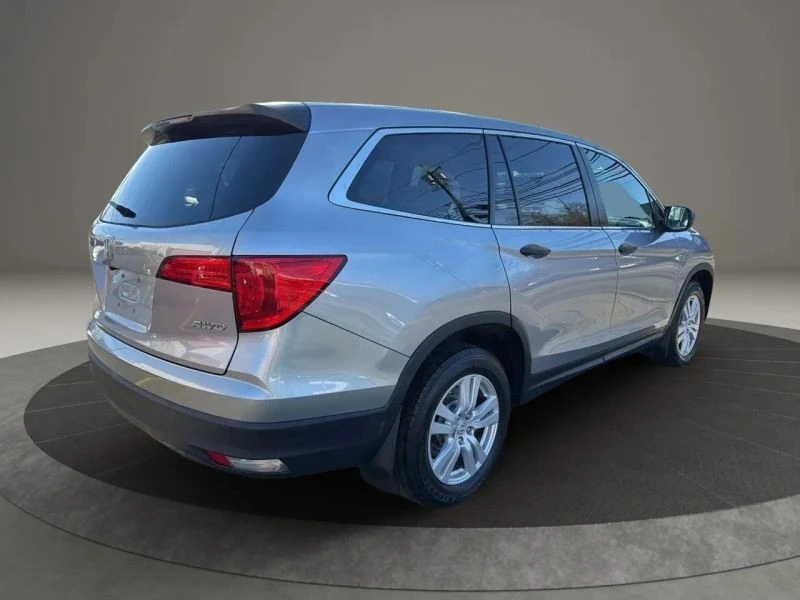 2018 Honda Pilot 3rd Gen - Image 5 of 12