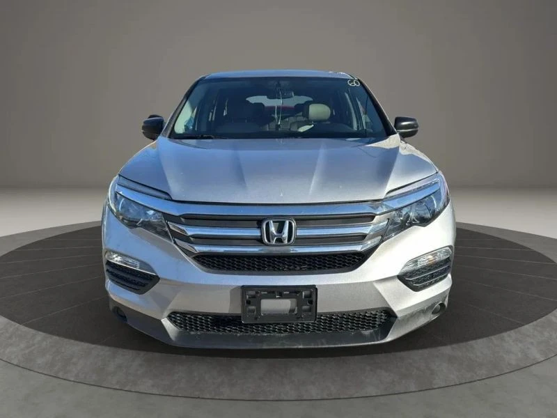 2018 Honda Pilot 3rd Gen - Image 2 of 12